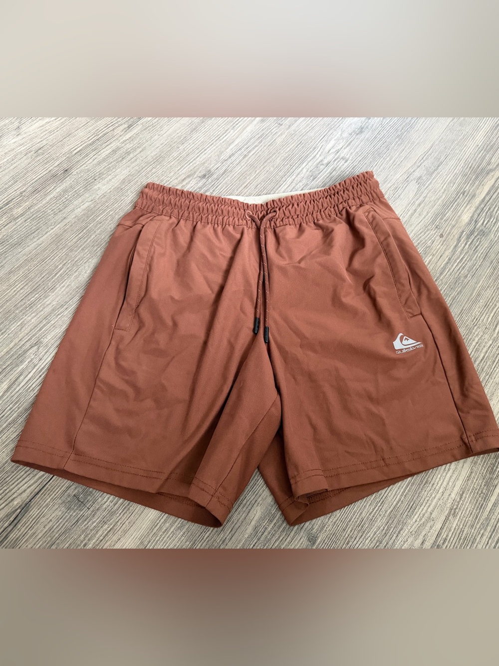 Quiksilver Rust-Tone Men's Athletic Shorts